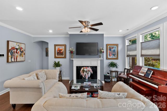 8340 Breton Way, Harrisburg, NC 28075