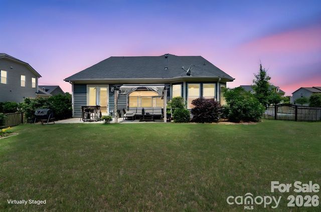 8340 Breton Way, Harrisburg, NC 28075