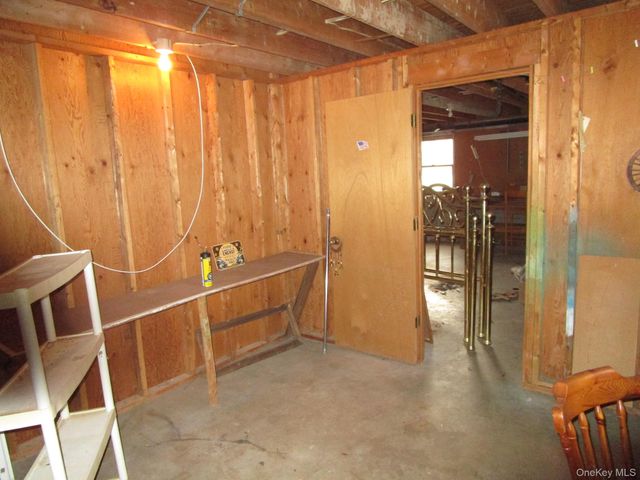 69 County Route 93, New Hampton, NY 10958