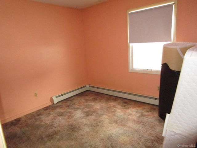 69 County Route 93, New Hampton, NY 10958