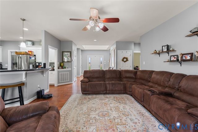 5610 Mt. Landing Rd, Tappahannock, VA 22560