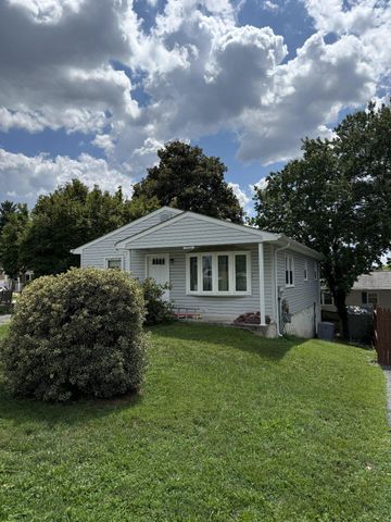 5758 AUGUSTINE, Elkridge, MD 21075