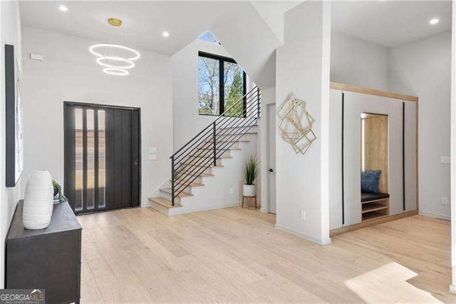 633 Pauley Place, Sandy Springs, GA 30328