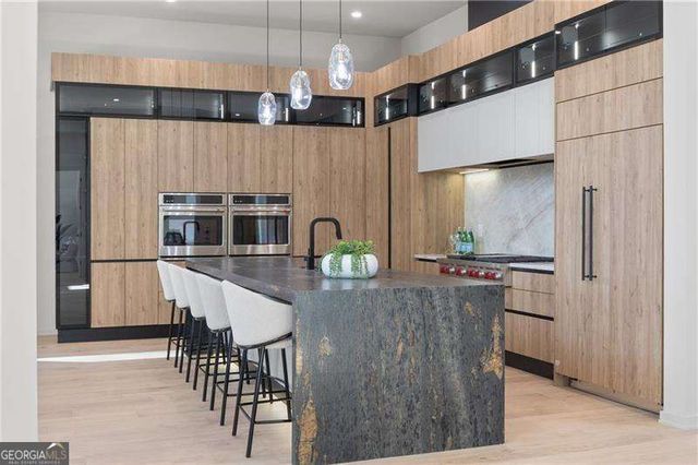 633 Pauley Place, Sandy Springs, GA 30328