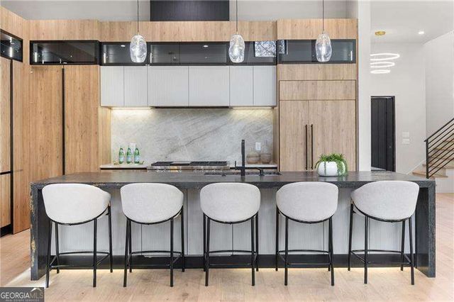 633 Pauley Place, Sandy Springs, GA 30328