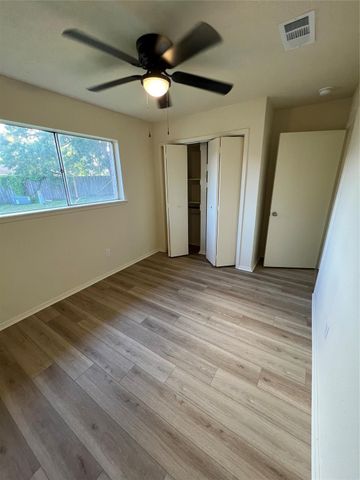 5023 Ridgestone Street, Houston, TX 77053