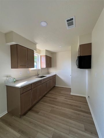 5023 Ridgestone Street, Houston, TX 77053