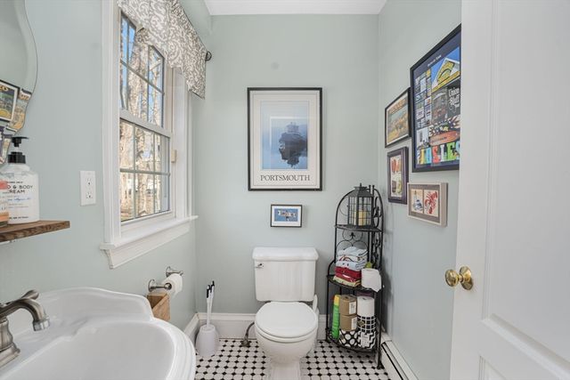 215 South St, Wrentham, MA 02093