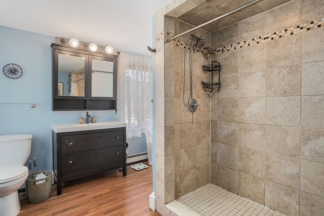 215 South St, Wrentham, MA 02093