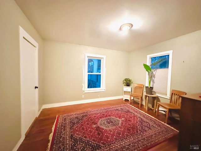 108 Pierson St, Santa Rosa, CA 95401