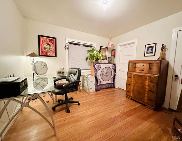 108 Pierson St, Santa Rosa, CA 95401