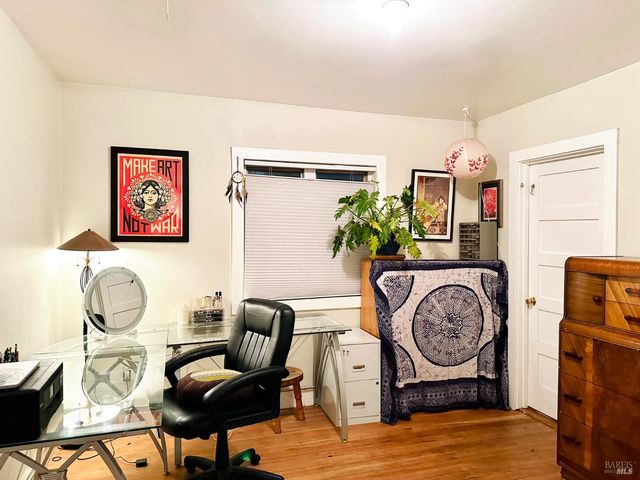 108 Pierson St, Santa Rosa, CA 95401