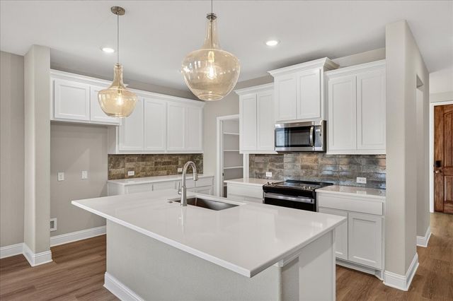 213 S Atwood Street, Boyd, TX 76023