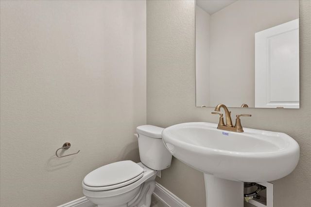 213 S Atwood Street, Boyd, TX 76023