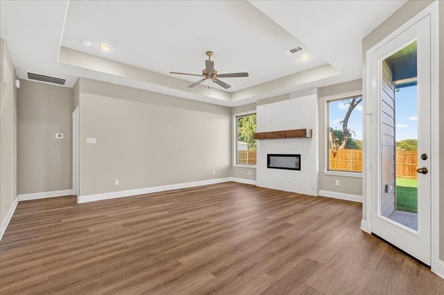 213 S Atwood Street, Boyd, TX 76023