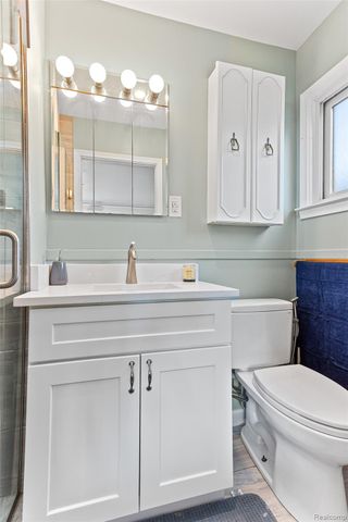 23020 Farmington Road, Farmington, MI 48336