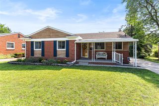 23020 Farmington Road, Farmington, MI 48336