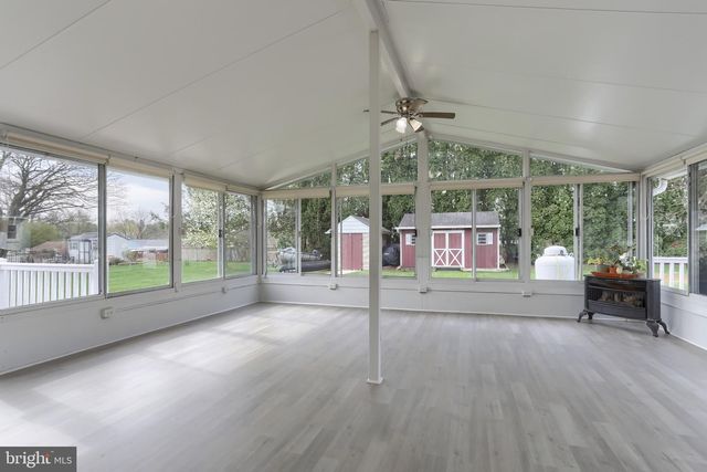 406 WILSHIRE DR, Cleona, PA 17042