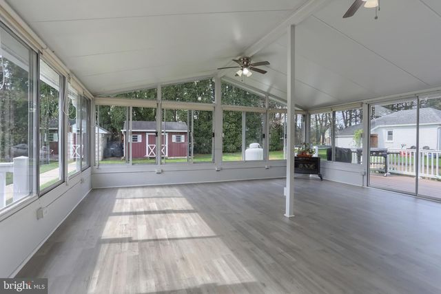 406 WILSHIRE DR, Cleona, PA 17042