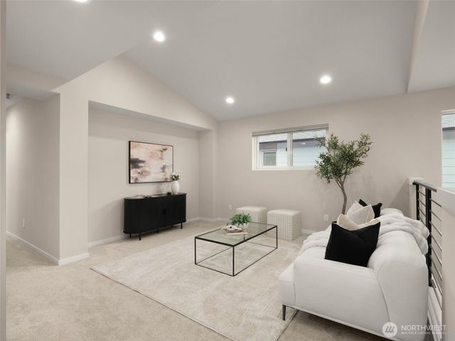 33475 Three Lakes Lane, Black Diamond, WA 98010