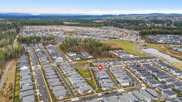 33475 Three Lakes Lane, Black Diamond, WA 98010