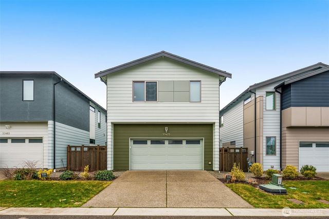 33475 Three Lakes Lane, Black Diamond, WA 98010