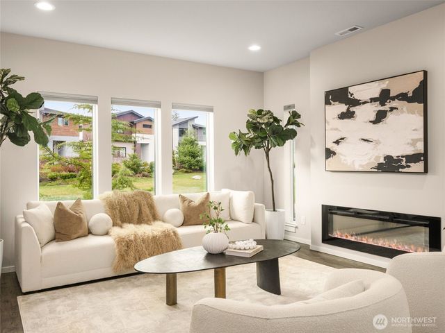 33475 Three Lakes Lane, Black Diamond, WA 98010