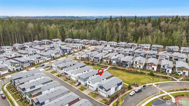 33475 Three Lakes Lane, Black Diamond, WA 98010