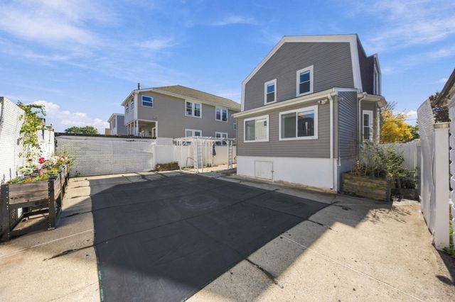 65 Second St, Medford, MA 02155