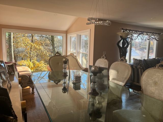 52 Troy Lane 52, Newton, MA 02468