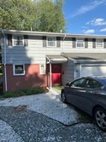 52 Troy Lane 52, Newton, MA 02468