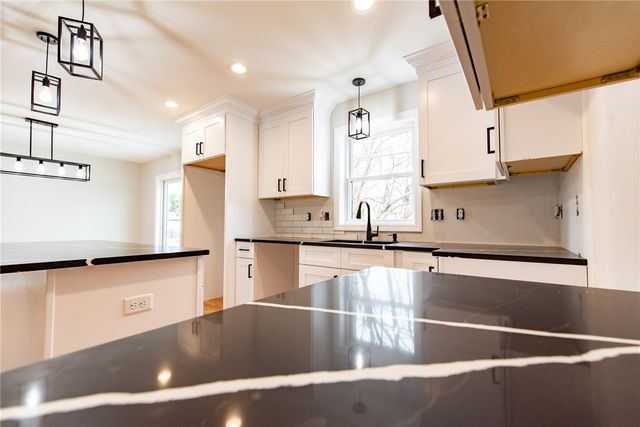 74 Woodside Street, Cranston, RI 02920