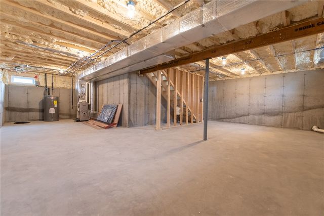 74 Woodside Street, Cranston, RI 02920