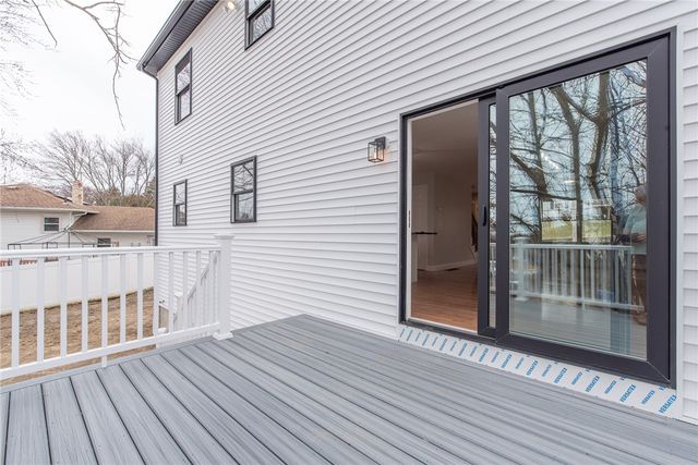 74 Woodside Street, Cranston, RI 02920