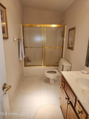 5472 Dry Grove Road, Terry, MS 39170