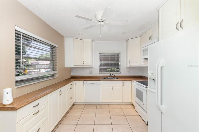 823 FIELD STREET, Oviedo, FL 32765