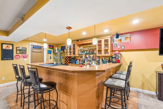 45 Braeburn Rd, Boston, MA 02136