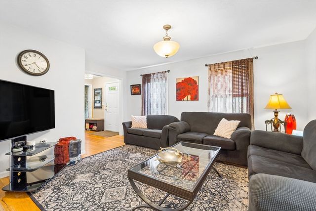 45 Braeburn Rd, Boston, MA 02136