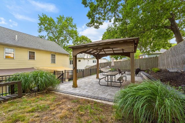 45 Braeburn Rd, Boston, MA 02136