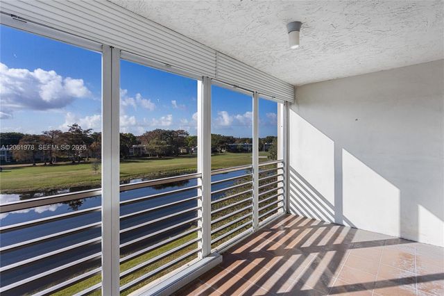 4030 W Palm Aire Drive 407, Pompano Beach, FL 33069