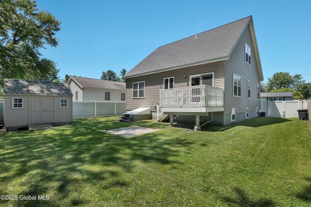 9 Sebring Avenue, Colonie, NY 12205