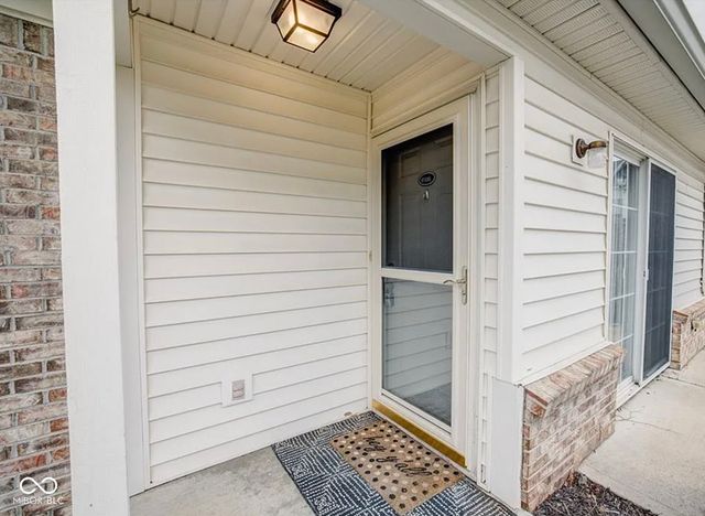 11475 Clay Court 100, Fishers, IN 46037