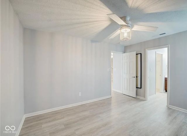 11475 Clay Court 100, Fishers, IN 46037
