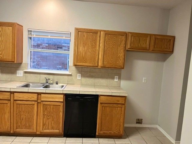 2053 Meadow Park Drive, Princeton, TX 75407