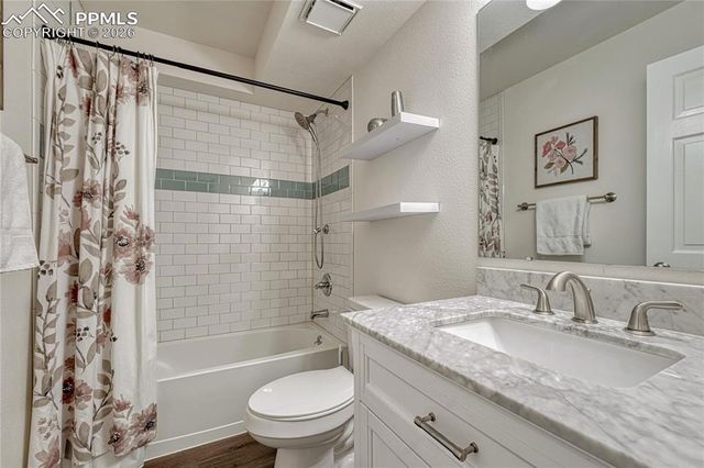 2935 Rolling Wood Loop, Colorado Springs, CO 80918