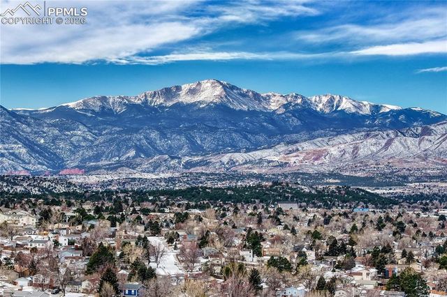 2935 Rolling Wood Loop, Colorado Springs, CO 80918