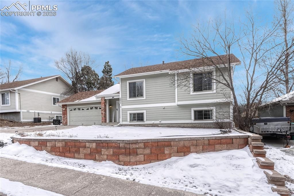 2935 Rolling Wood Loop, Colorado Springs, CO 80918