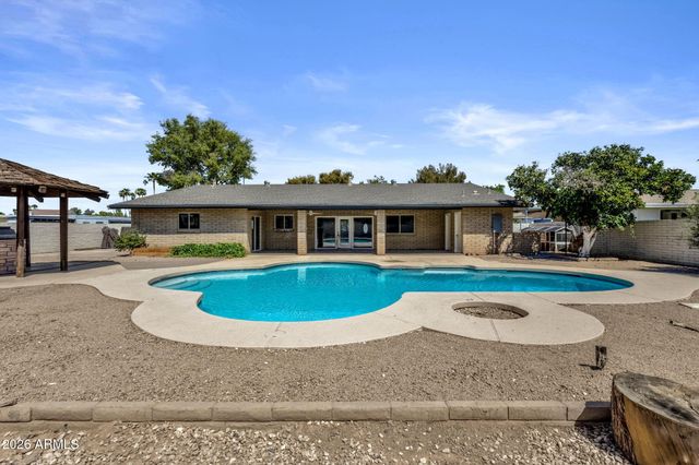 2409 E Inglewood Street, Mesa, AZ 85213