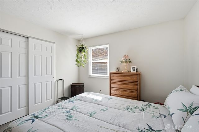 212 June Marie Drive, Lebanon, OH 45036