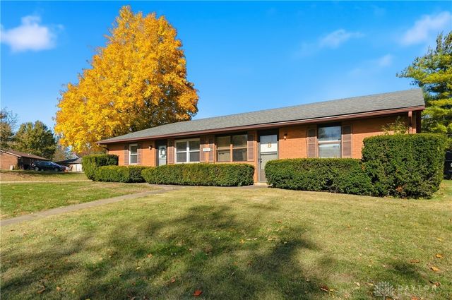 212 June Marie Drive, Lebanon, OH 45036